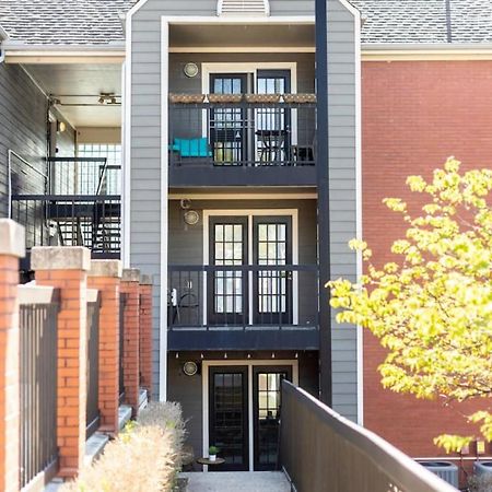 Stylish Downtown Nashville 3 Beds, 1 Bedroom With Private Patio, Parking Bagian luar foto